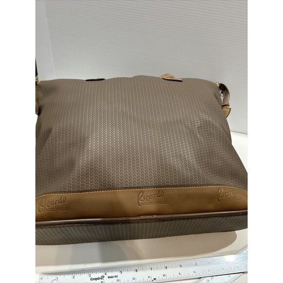 Vintage Ricardo of Beverly Hills Beige Tote Travel Overnight Carry All Bag - Picture 7 of 16